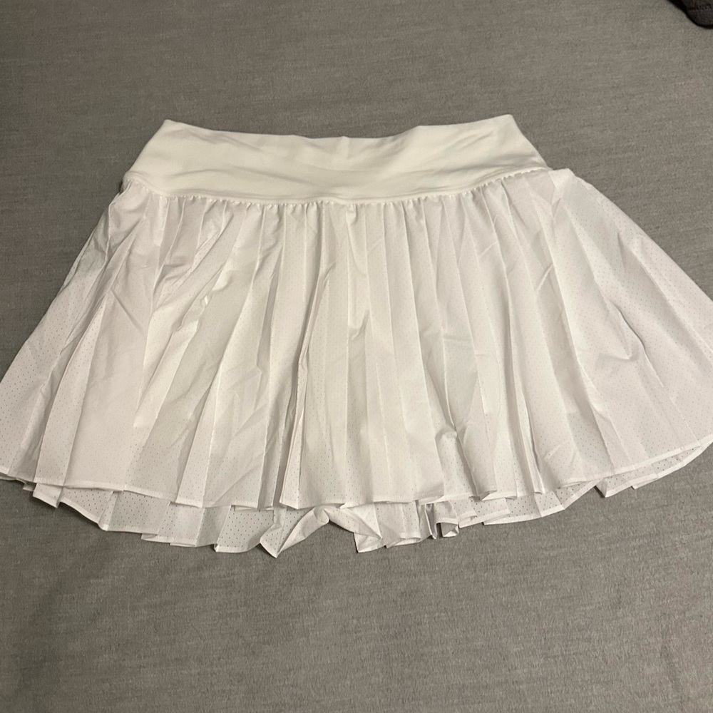 Aerie White Ruffle Skirt
